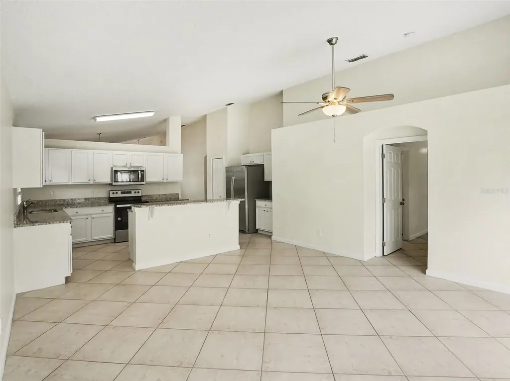 16041 Bay Vista Drive Clermont FL 34714