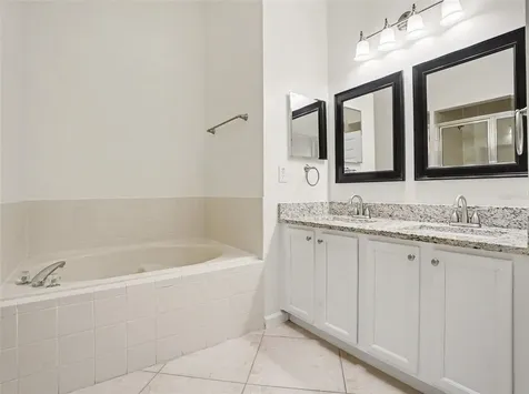 16041 Bay Vista Drive Clermont FL 34714