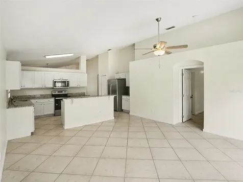 16041 Bay Vista Drive Clermont FL 34714