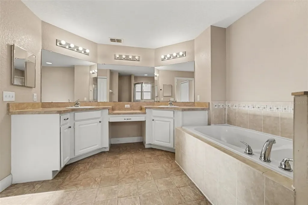 803 Auburn Preserve Boulevard Auburndale FL 33823
