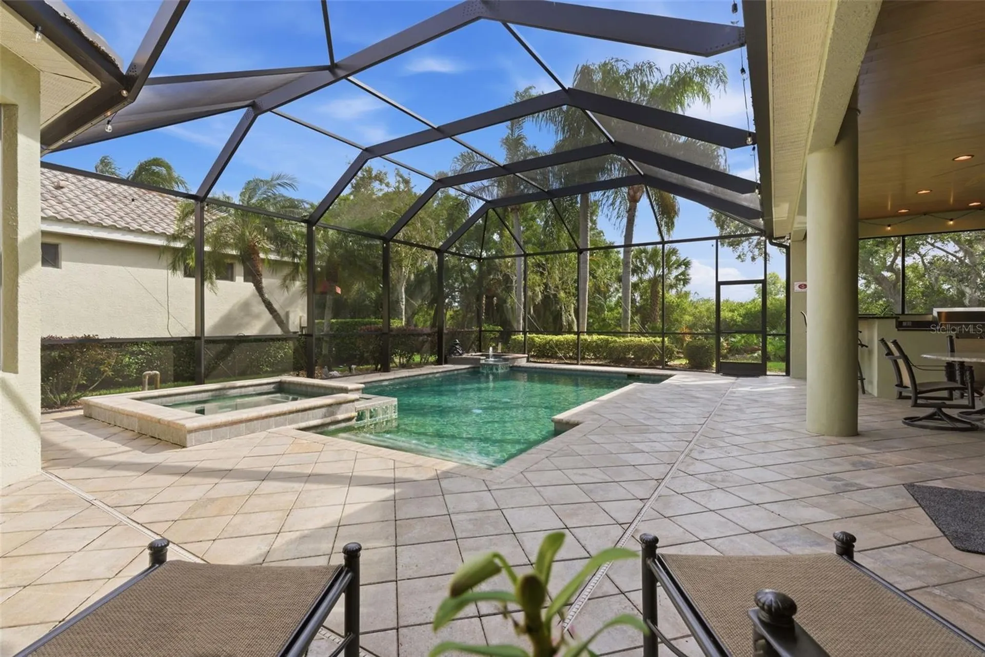 8832 Enclave Court Sarasota FL 34238