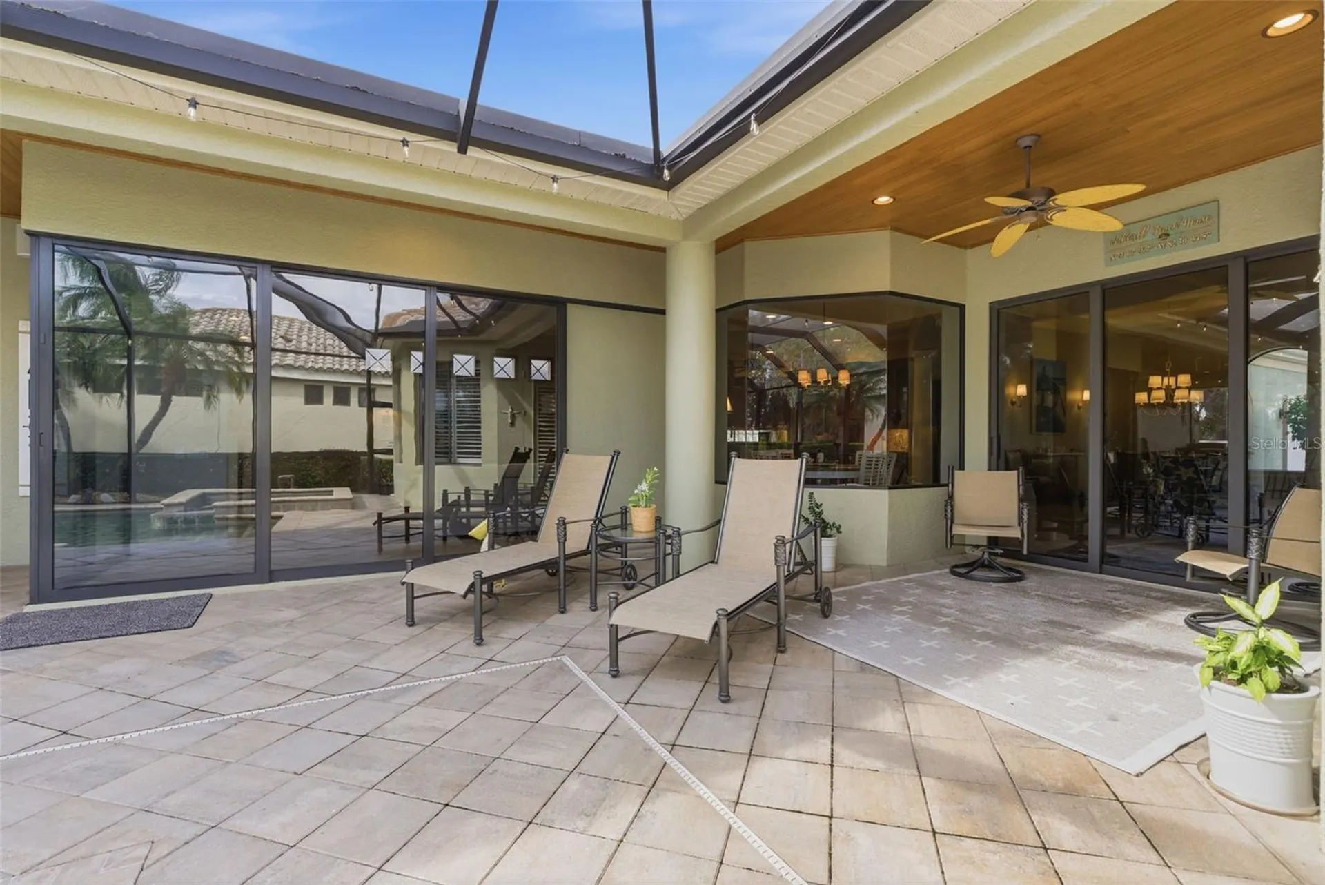 8832 Enclave Court Sarasota FL 34238