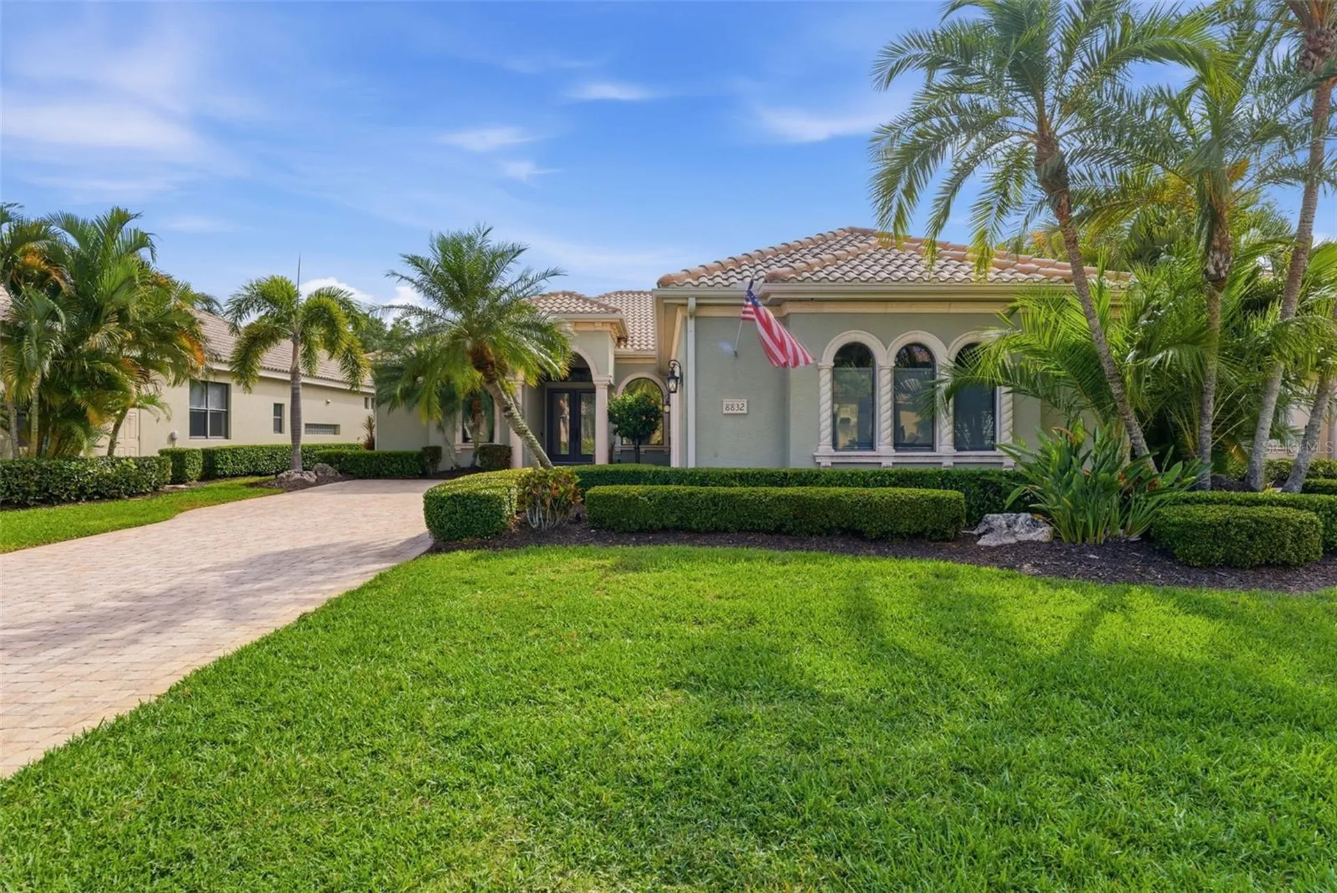 8832 Enclave Court Sarasota FL 34238