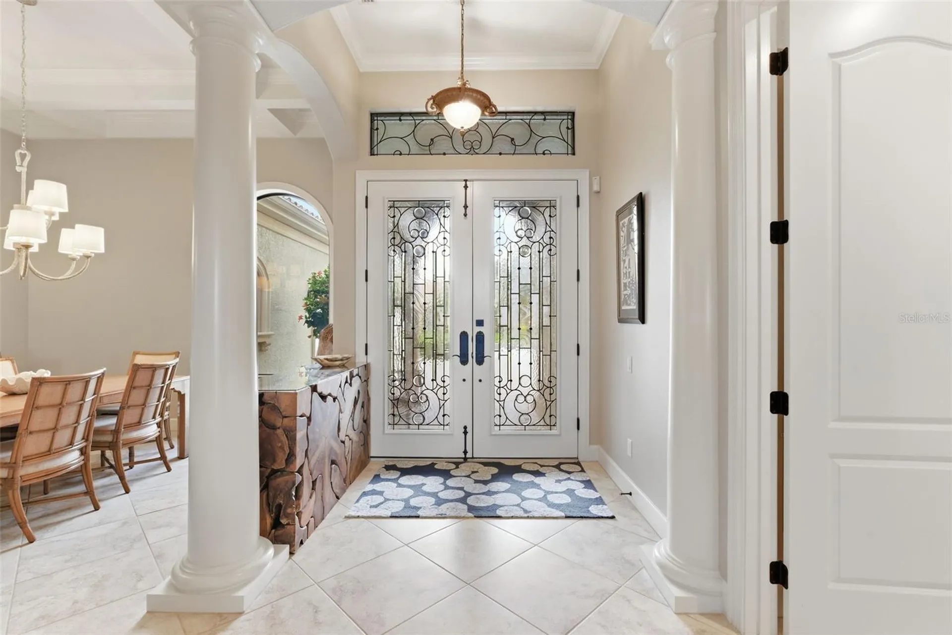 8832 Enclave Court Sarasota FL 34238