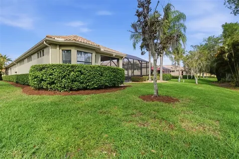 8832 Enclave Court Sarasota FL 34238