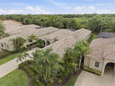 8832 Enclave Court Sarasota FL 34238