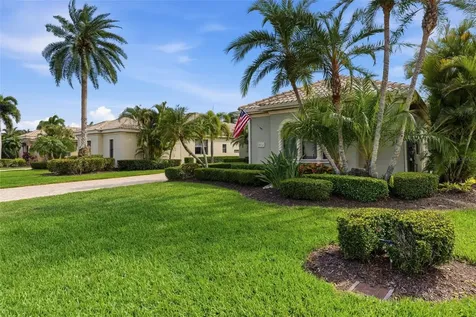 8832 Enclave Court Sarasota FL 34238