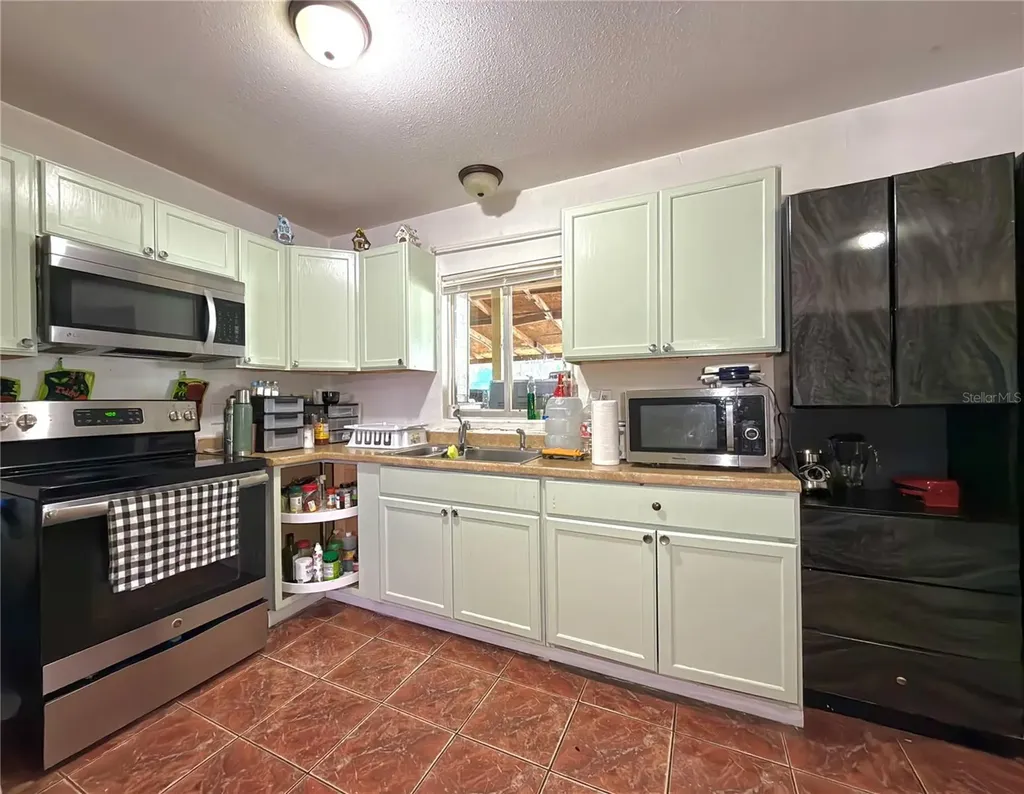 5828 Harcourt Avenue Orlando FL 32839