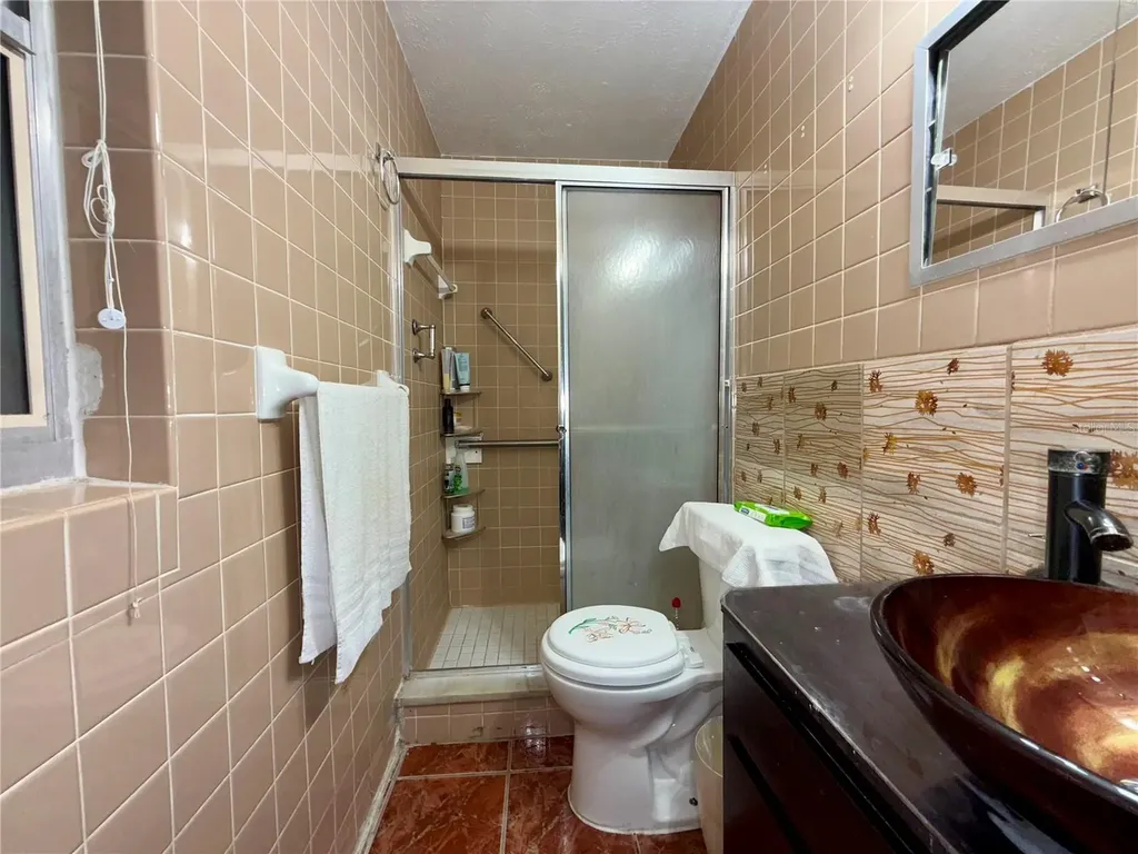5828 Harcourt Avenue Orlando FL 32839