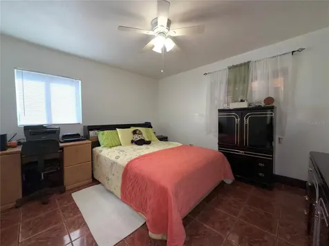 5828 Harcourt Avenue Orlando FL 32839