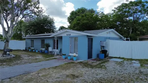 5828 Harcourt Avenue Orlando FL 32839