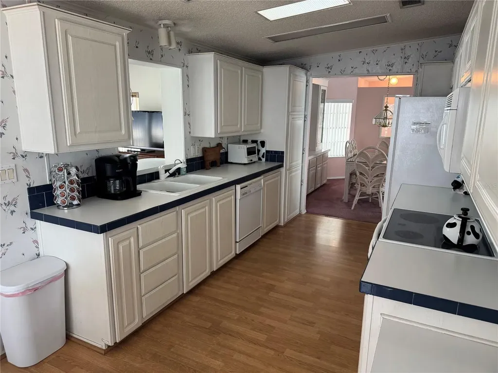 1001 Starkey Road Largo FL 33771