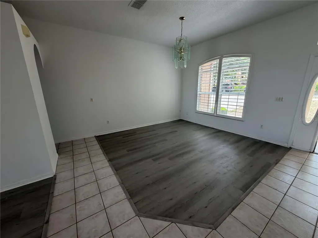 7841 Belvoir Drive Orlando FL 32835