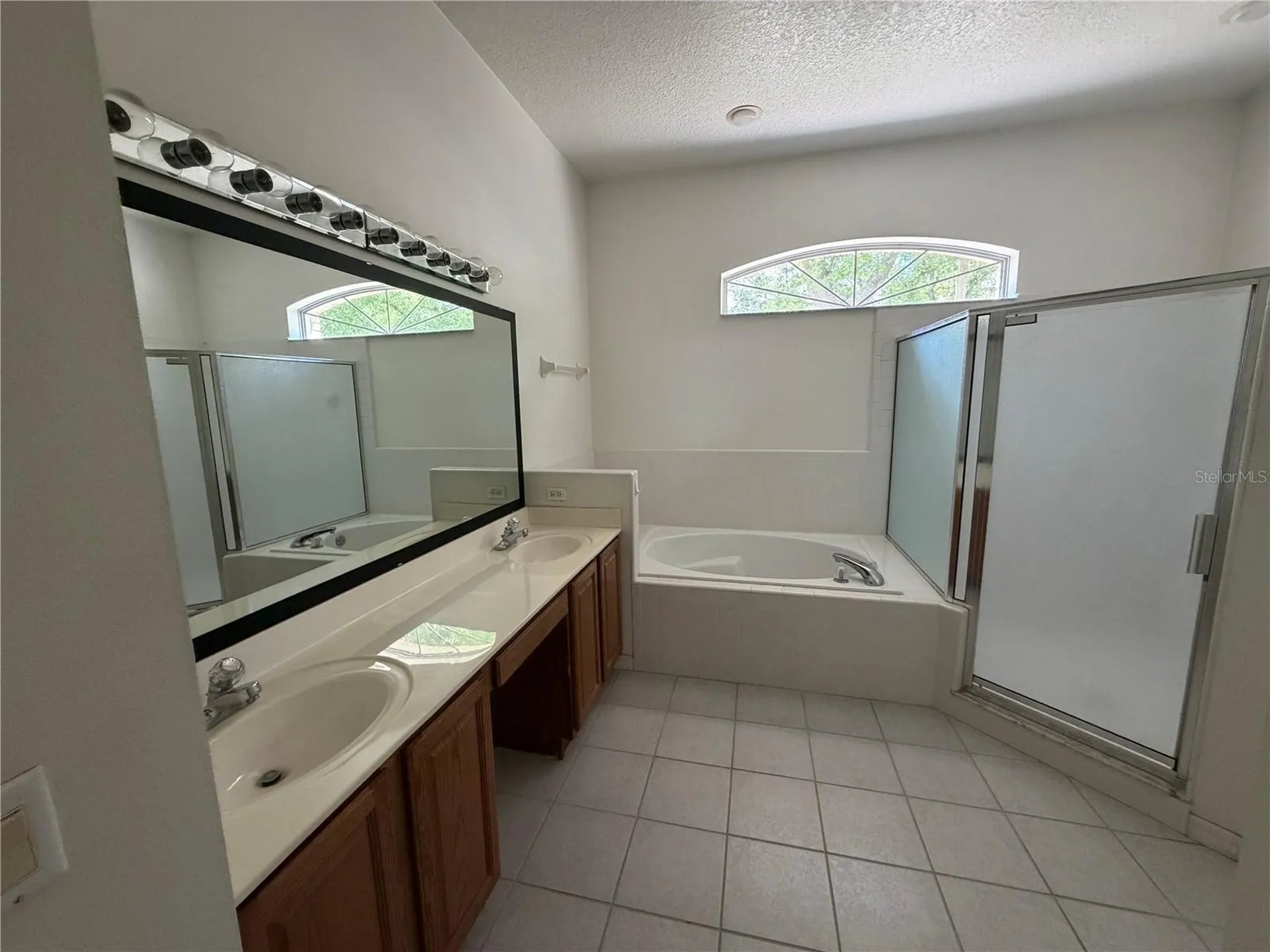 7841 Belvoir Drive Orlando FL 32835