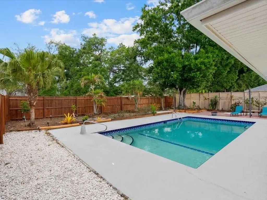 2226 Fairfield Avenue Sarasota FL 34232