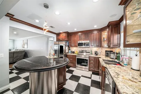 8502 May Street Tampa FL 33614