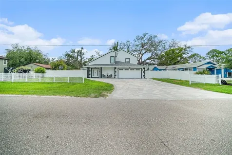 8502 May Street Tampa FL 33614