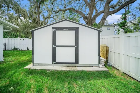 8502 May Street Tampa FL 33614