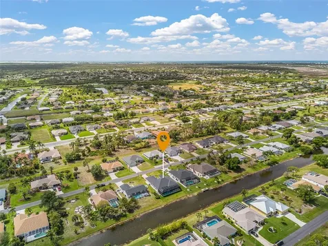 260 Long Meadow Lane Rotonda West FL 33947