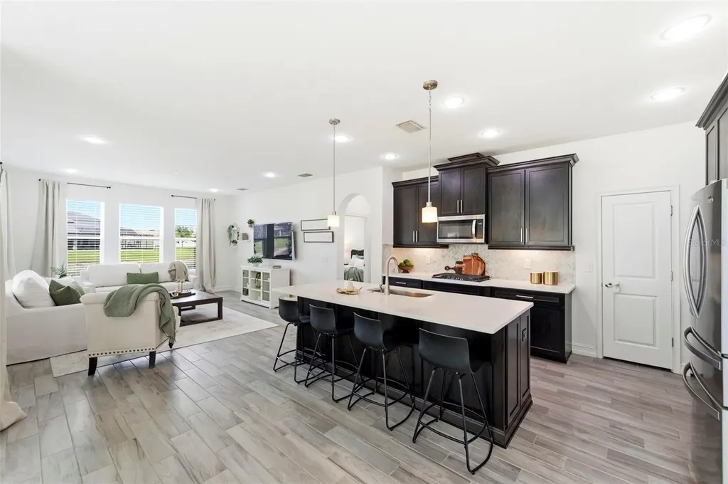 28907 Revaro Lane Wesley Chapel FL 33543