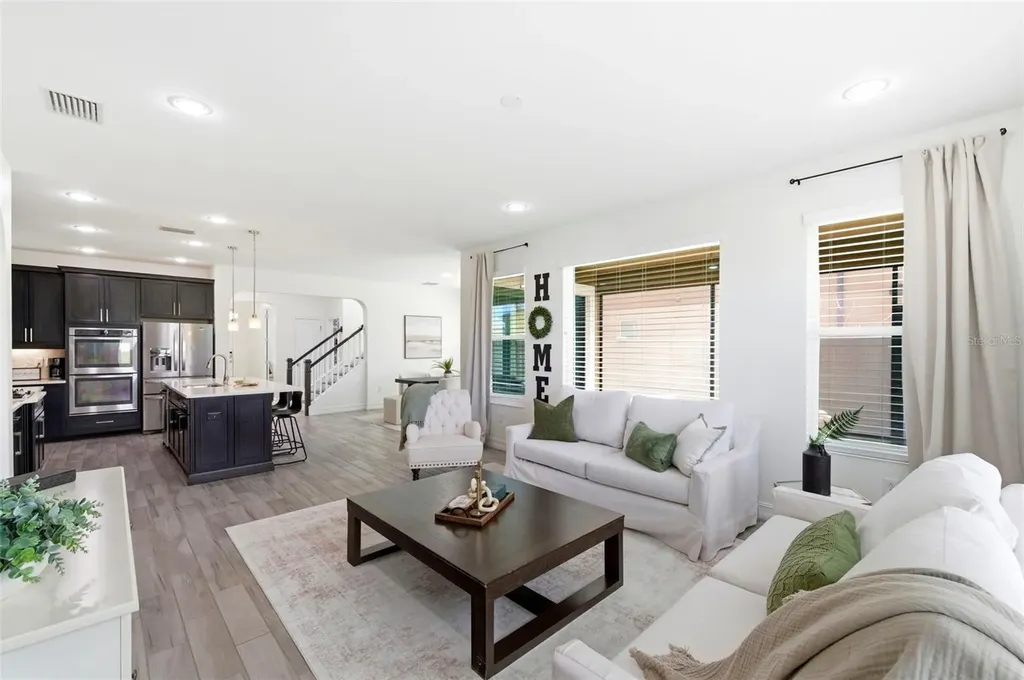 28907 Revaro Lane Wesley Chapel FL 33543