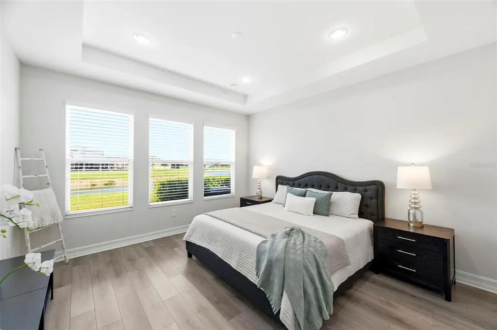 28907 Revaro Lane Wesley Chapel FL 33543