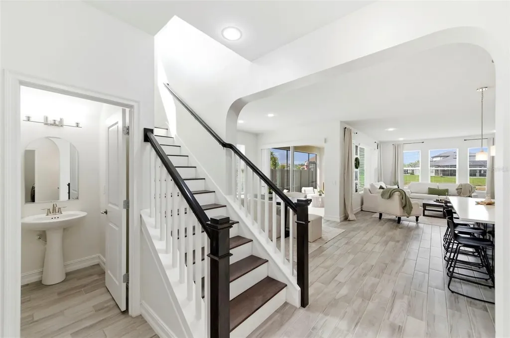 28907 Revaro Lane Wesley Chapel FL 33543