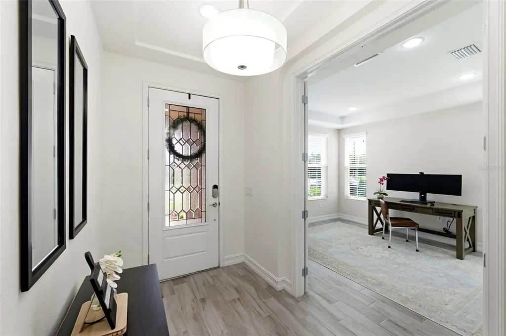 28907 Revaro Lane Wesley Chapel FL 33543