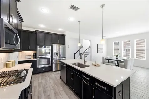 28907 Revaro Lane Wesley Chapel FL 33543