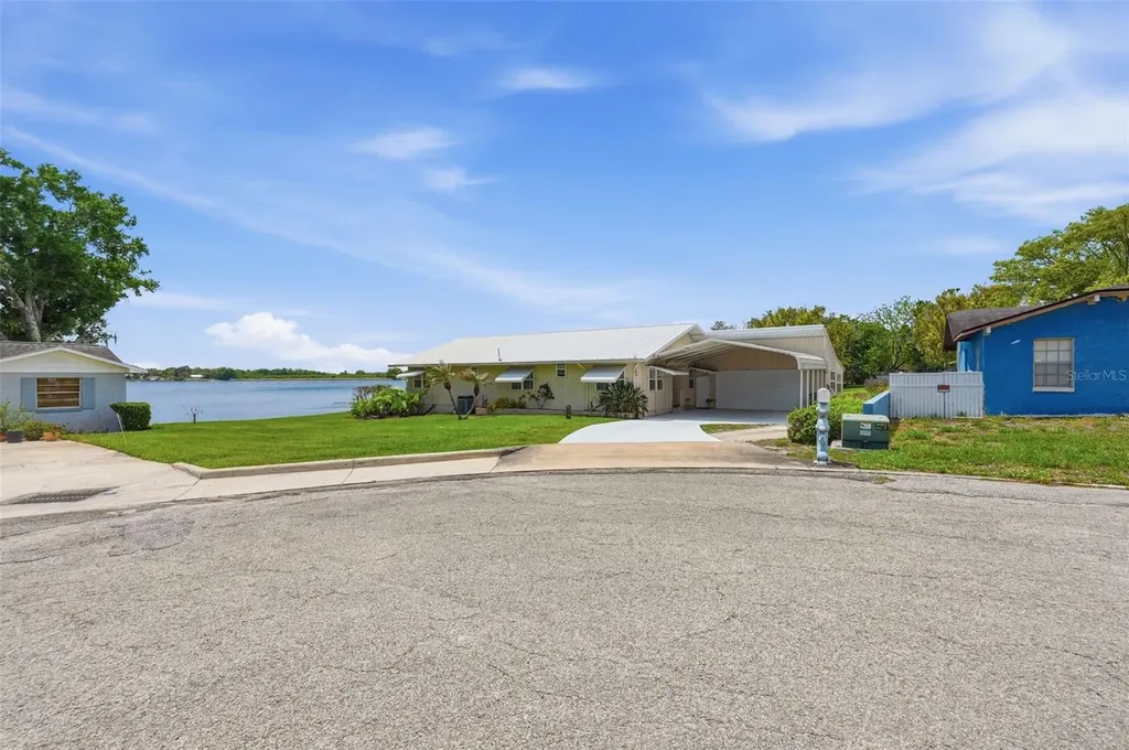 585 Sellars Drive Lake Alfred FL 33850