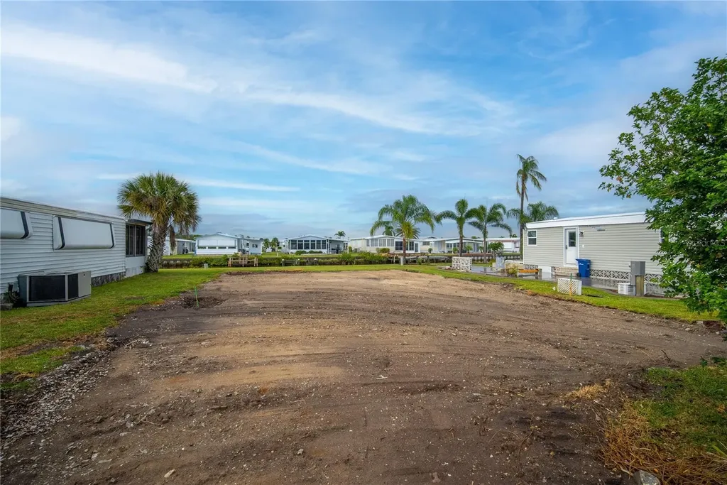 646 Blackburn Boulevard North Port FL 34287
