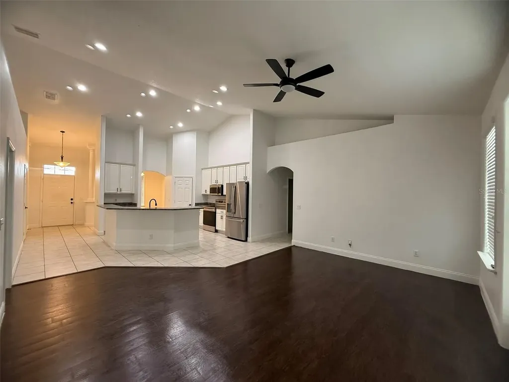 725 Country Walk Cove Eagle Lake FL 33839