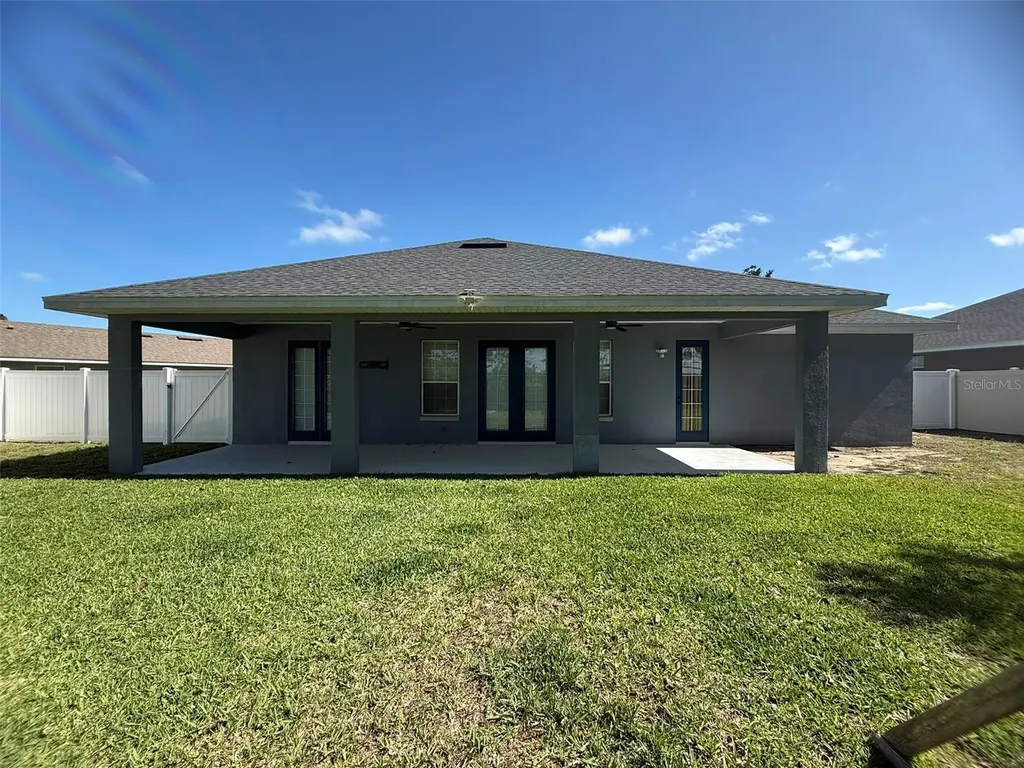 725 Country Walk Cove Eagle Lake FL 33839