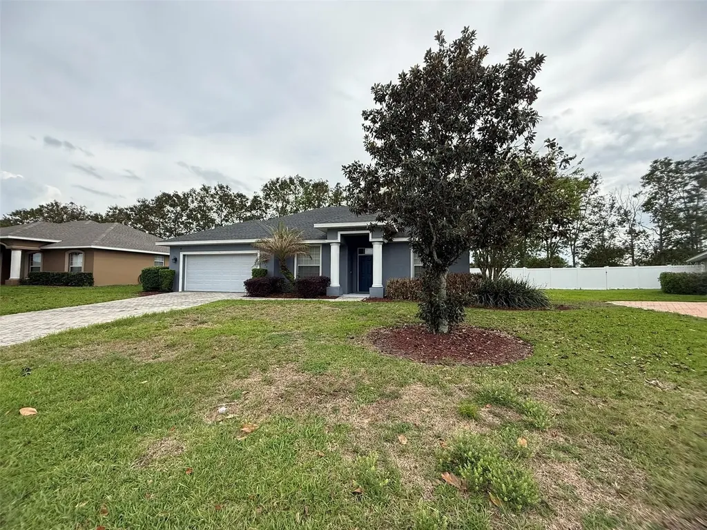 725 Country Walk Cove Eagle Lake FL 33839