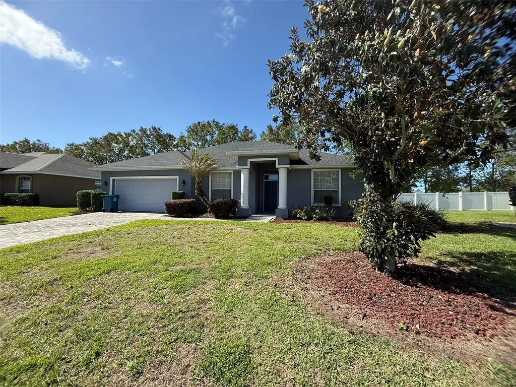 725 Country Walk Cove Eagle Lake FL 33839