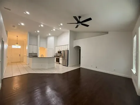 725 Country Walk Cove Eagle Lake FL 33839