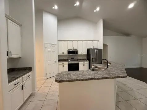 725 Country Walk Cove Eagle Lake FL 33839