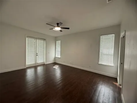 725 Country Walk Cove Eagle Lake FL 33839