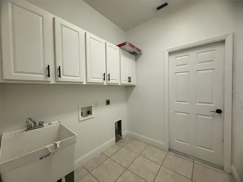 725 Country Walk Cove Eagle Lake FL 33839