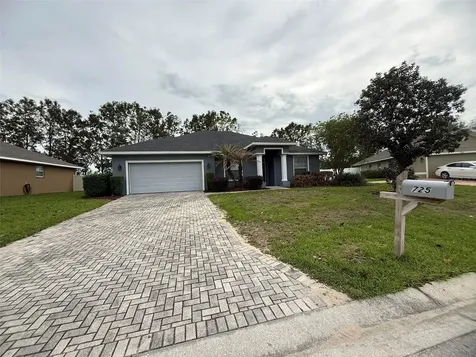 725 Country Walk Cove Eagle Lake FL 33839