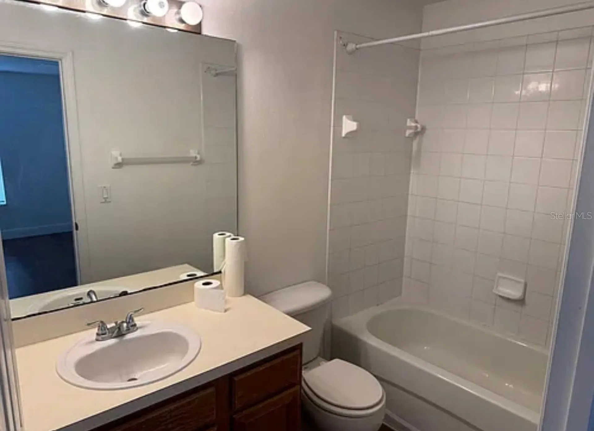 1417 Sarasota Drive Kissimmee FL 34759