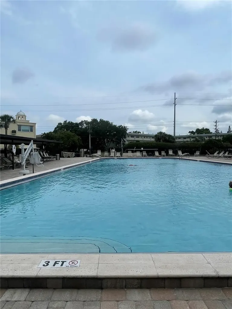 2295 Belgian Lane Clearwater FL 33763