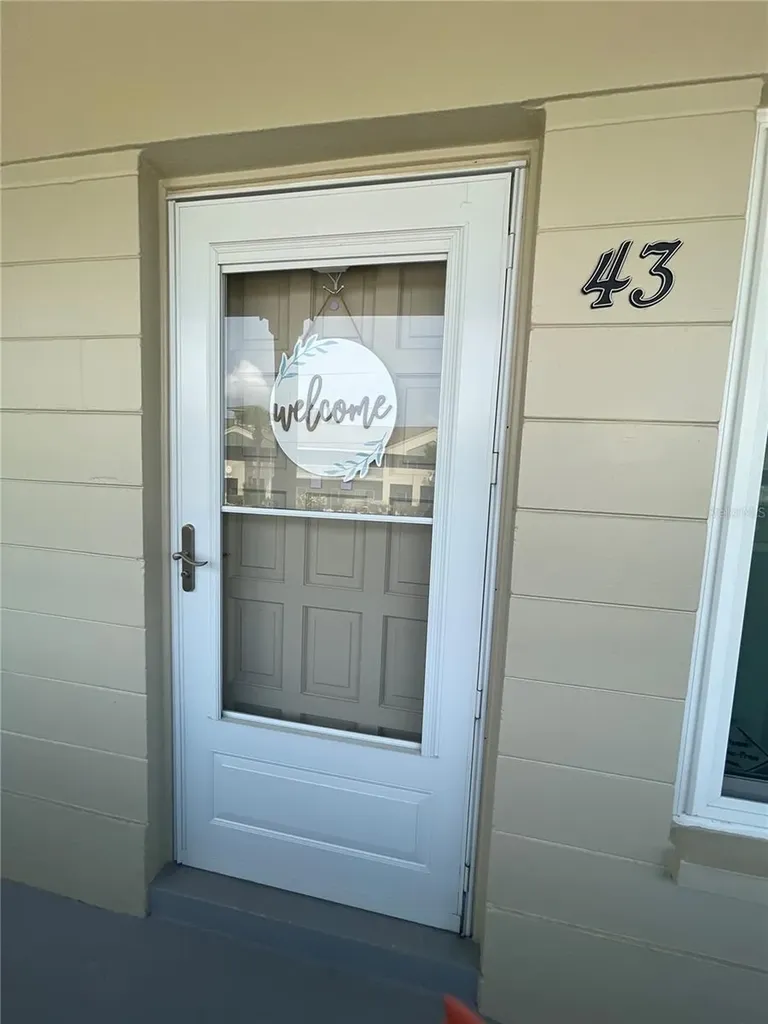 2295 Belgian Lane Clearwater FL 33763