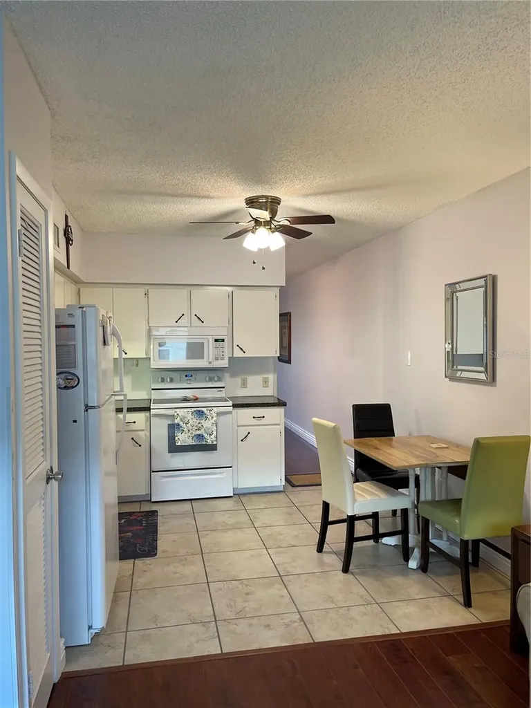 2295 Belgian Lane Clearwater FL 33763