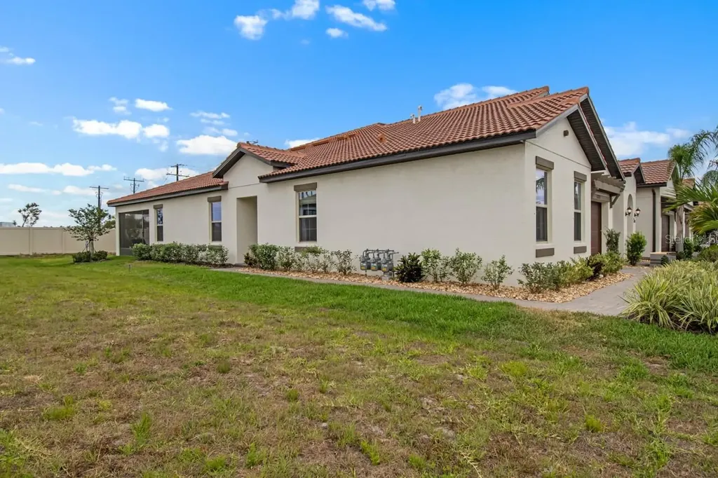 17222 Holly Well Avenue Wimauma FL 33598