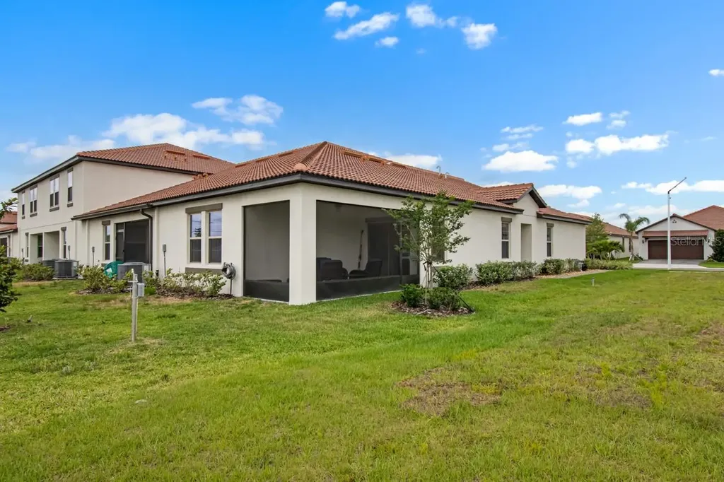 17222 Holly Well Avenue Wimauma FL 33598
