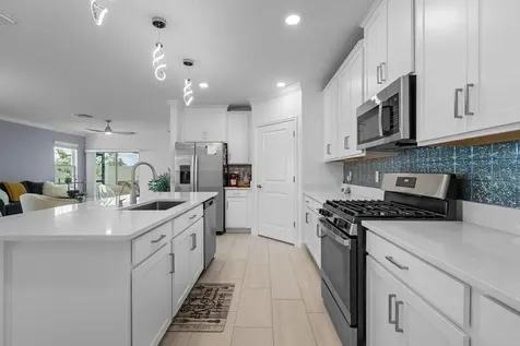 17222 Holly Well Avenue Wimauma FL 33598