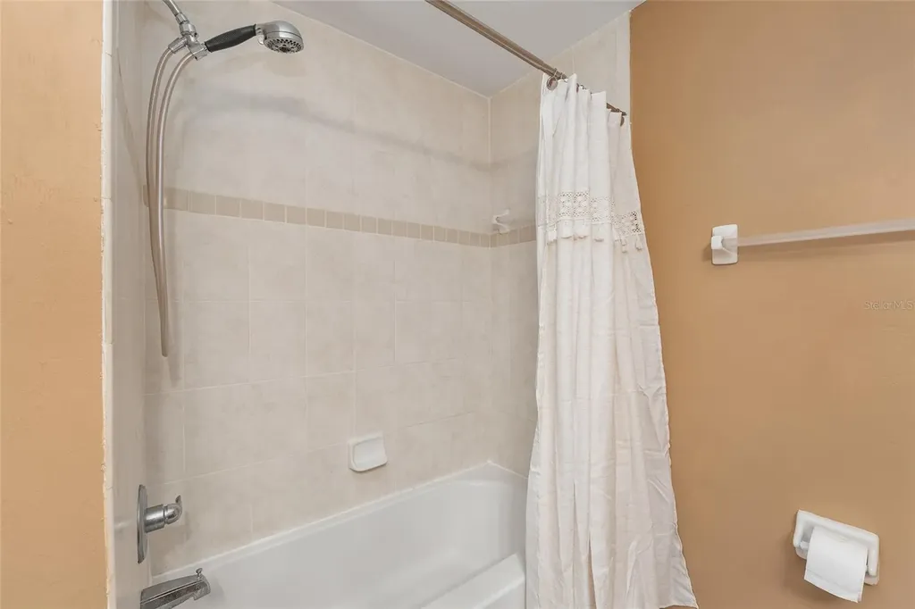 4215 SW 31st Drive Gainesville FL 32608