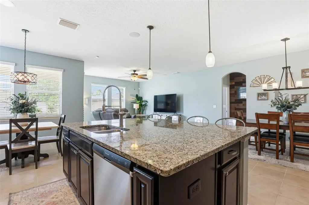 11218 Spring Point Circle Riverview FL 33579