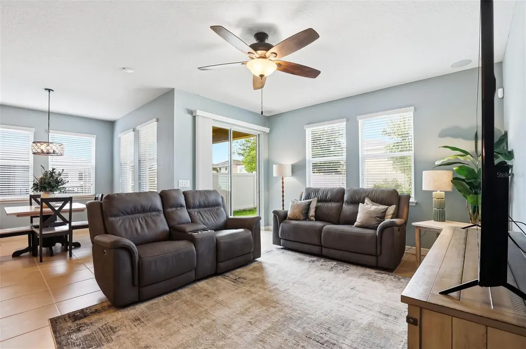 11218 Spring Point Circle Riverview FL 33579